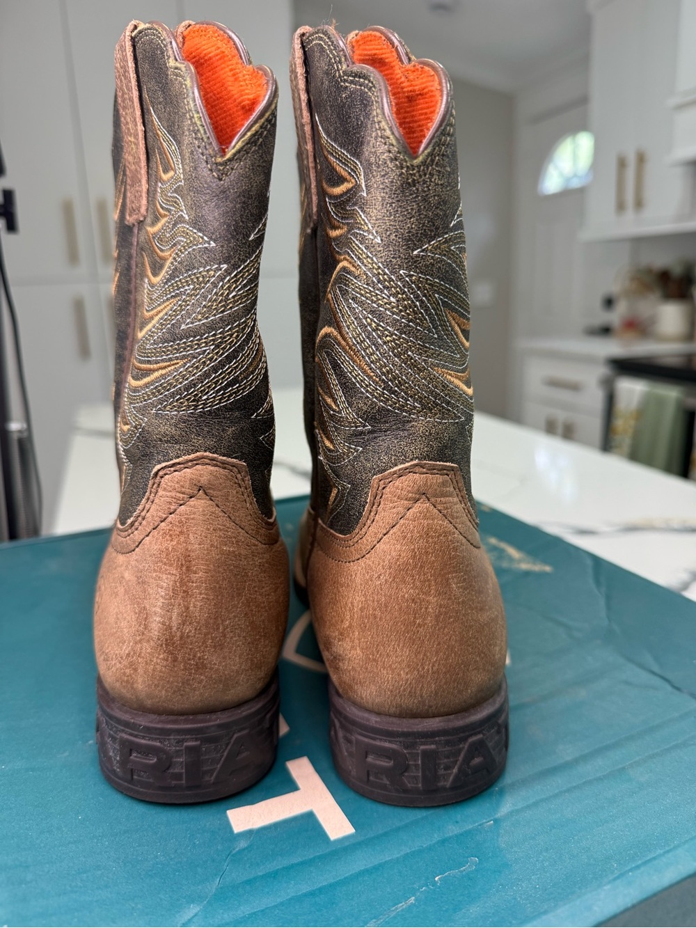 Ariat Kid's Firecatcher Y Western Boots Distressed Brown Alfalfa Size 4 M 100424 - Picture 4 of 6
